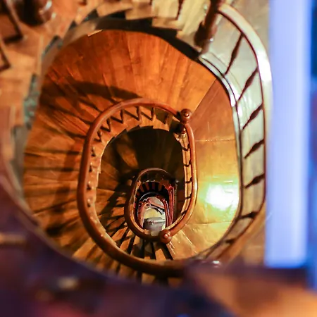 Boogie Aparthouse Old Town