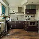 Boogie Aparthouse Old Town Aparthotel 3*