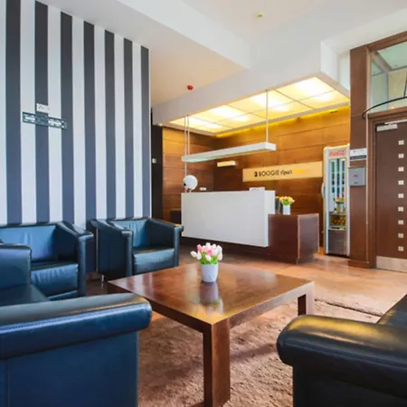מלון דירות Boogie Aparthouse Old Town