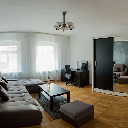 アパートホテル Boogie Aparthouse Old Town