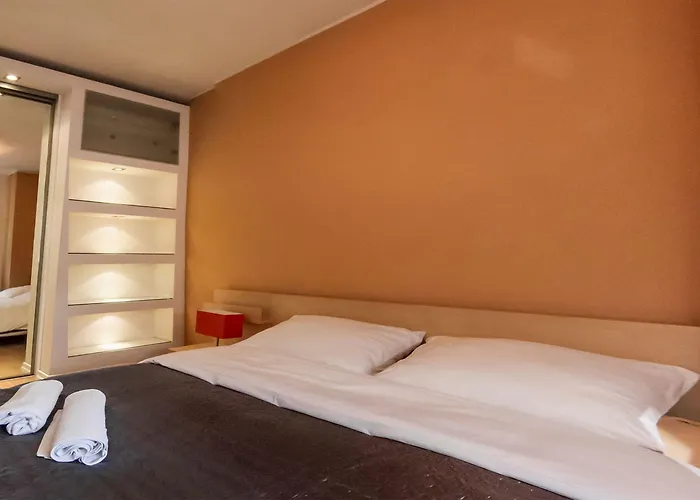 Boogie Aparthouse Old Town Apart Otel 3*